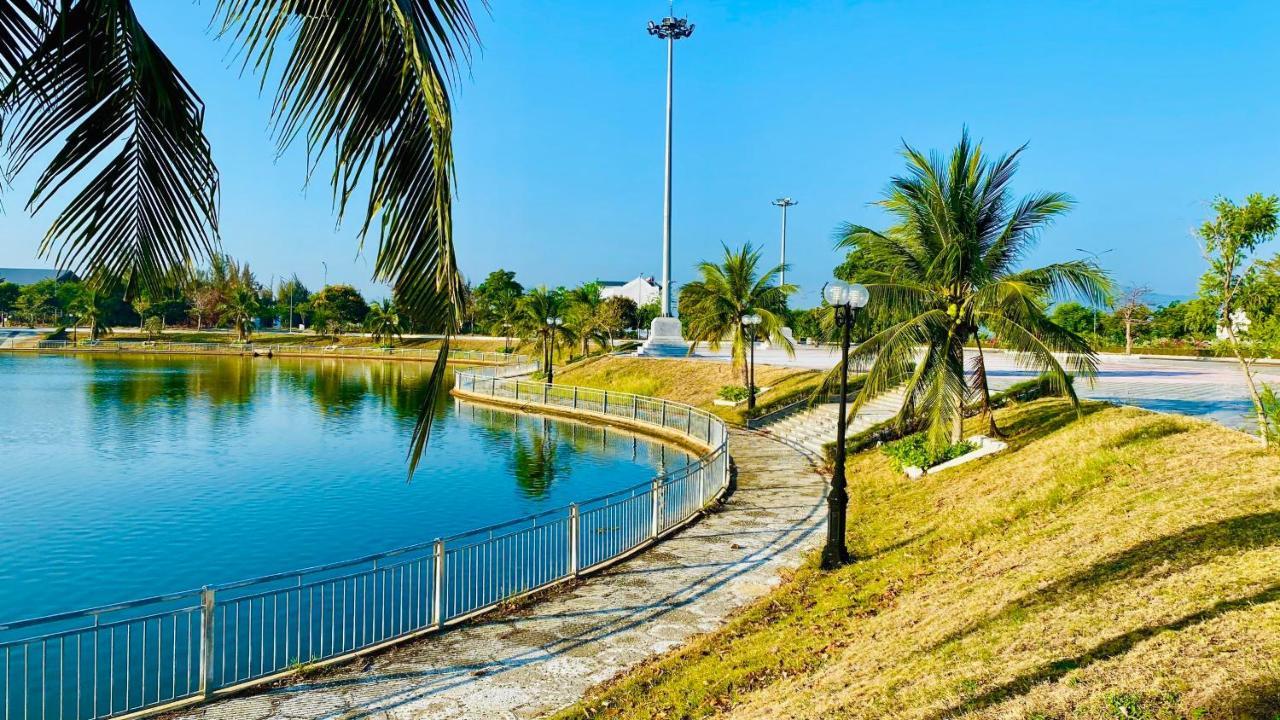 The Track Homestay - Near Bai Dai Beach Cam Lam Exterior foto